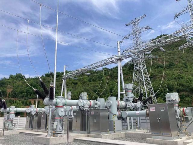 国网商洛供电公司：党建引领强保障丹凤棣花110千伏变电站启动投运(图1)