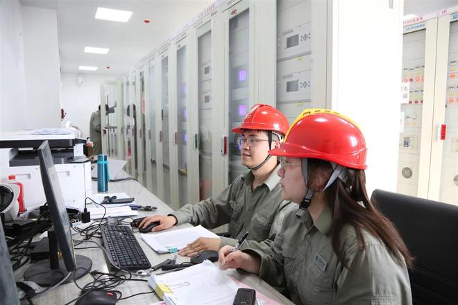 武汉蔡甸这片区域有了更强电力支撑110千伏牧康变电站正式送电投产(图2)