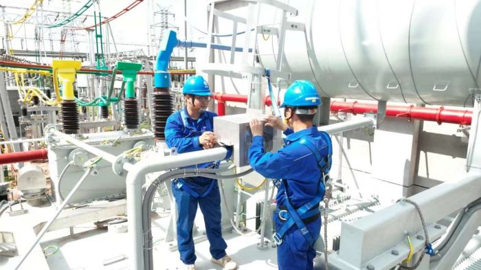 南充500千伏变电站3号主变扩建工程投运(图1)