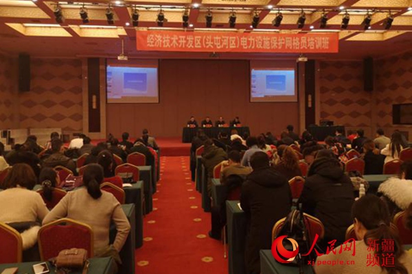 国网乌鲁木齐供电公司：强化外破管控措施助力复工复产(图2)