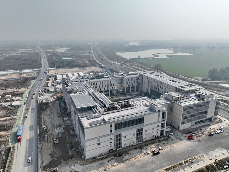 雄安新区启动区首个220千伏变电站建成投运(图1)