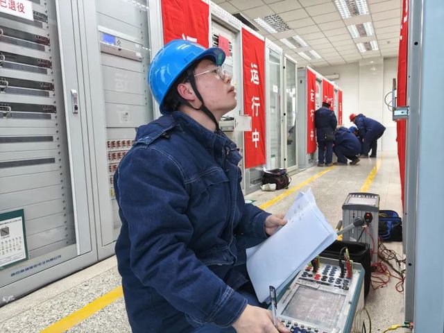 国网宝鸡供电公司：精益求精提质效技能提升保供电(图1)