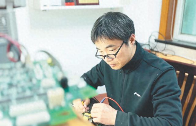工匠汇·江苏工匠｜张勇：听懂设备的“声音”(图1)