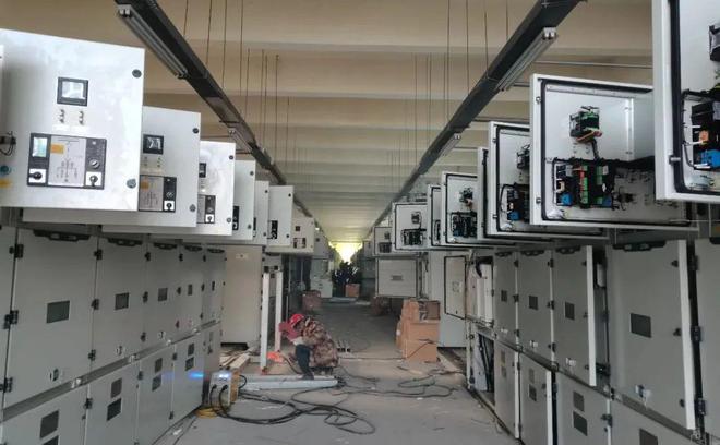 奋进强国路阔步新征程重点项目建设忙助力经济腾飞(图1)