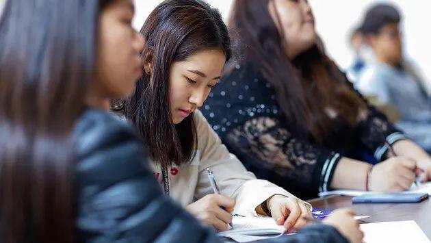 国家电网青睐哪些留学生？2025首批录用名单揭秘(图3)