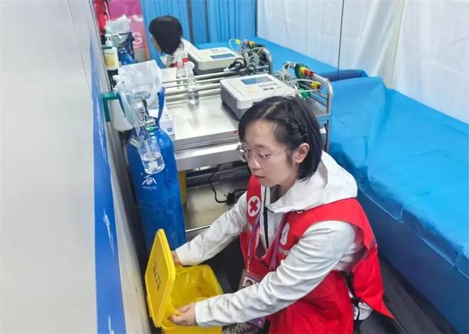 【亚冬会保障进行时】哈市四院医护人员全力完成亚冬会医疗保障(图2)