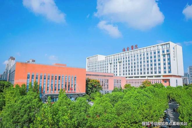 保利建发璟玥府-网站_保利建发璟玥府售楼处-2025楼盘评测(图7)