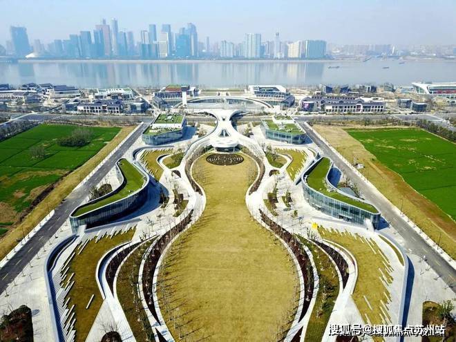 宸樾世际轩(售楼处)首页网站-2025楼盘评测_宸樾世际轩-户型丨停车位(图23)