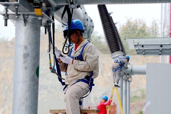 新增36万千伏安！重庆今年度夏首个220千伏新建变电站工程投运(图3)