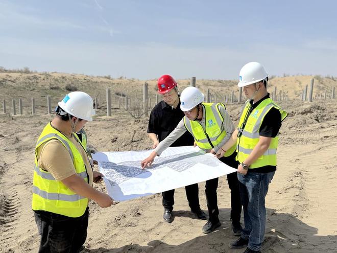 昌吉市北沙窝30万千瓦光储一体化低碳园区转型新能源项目建设提速(图2)