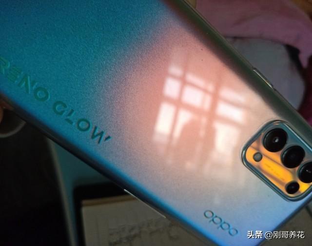 OPPOReno14深度评测：优缺点大揭秘到底值不值得买？(图4)