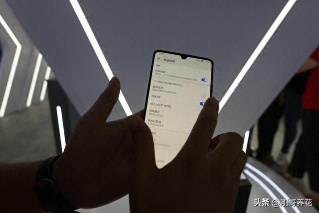 OPPOReno14深度评测：优缺点大揭秘到底值不值得买？(图1)