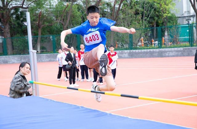 YUE动青春梦想共赴运动盛会——合肥市双岗小学2025年春季田径运动会圆满举行(图5)