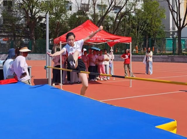 YUE动青春梦想共赴运动盛会——合肥市双岗小学2025年春季田径运动会圆满举行(图6)