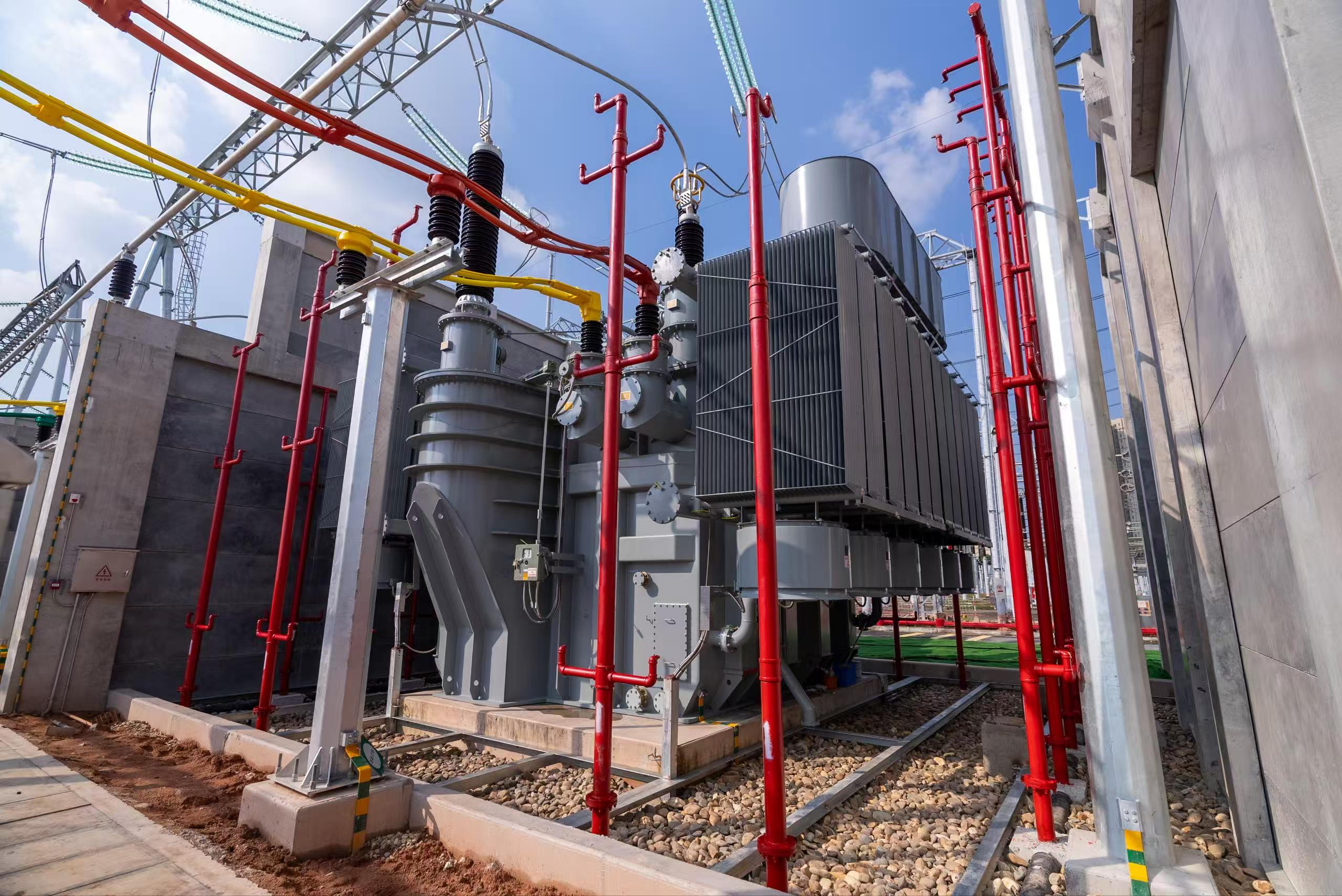 全球首台500千伏植物油变压器投运(图1)