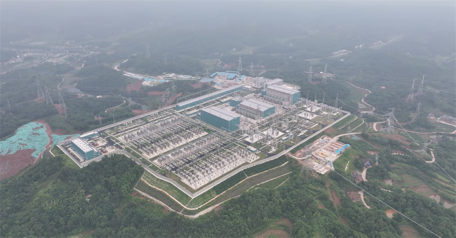 宁电入湘衡阳换流站低端投运湖南今夏增加400万千瓦供电能力(图1)