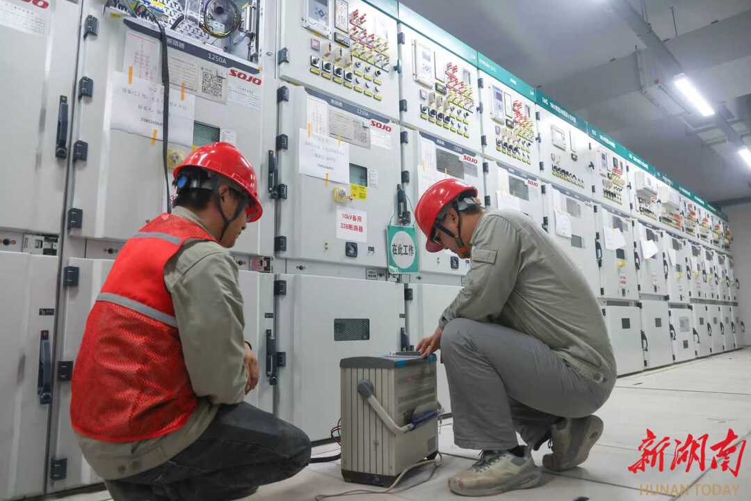 国网株洲供电公司：国庆“电”力攻坚！天台110千伏变电站冲刺投产(图2)