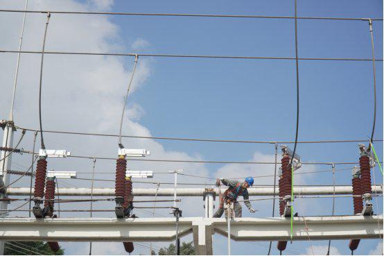 重庆两江新区：秋检筑牢安全防线护航电网稳定运行(图3)
