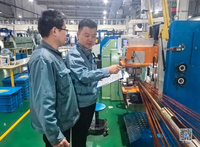 才荟津南丨津南区优秀人才事迹展播：经纬之间编织匠心力量——记天津经纬电力科技有限公司总经理张龙(图3)