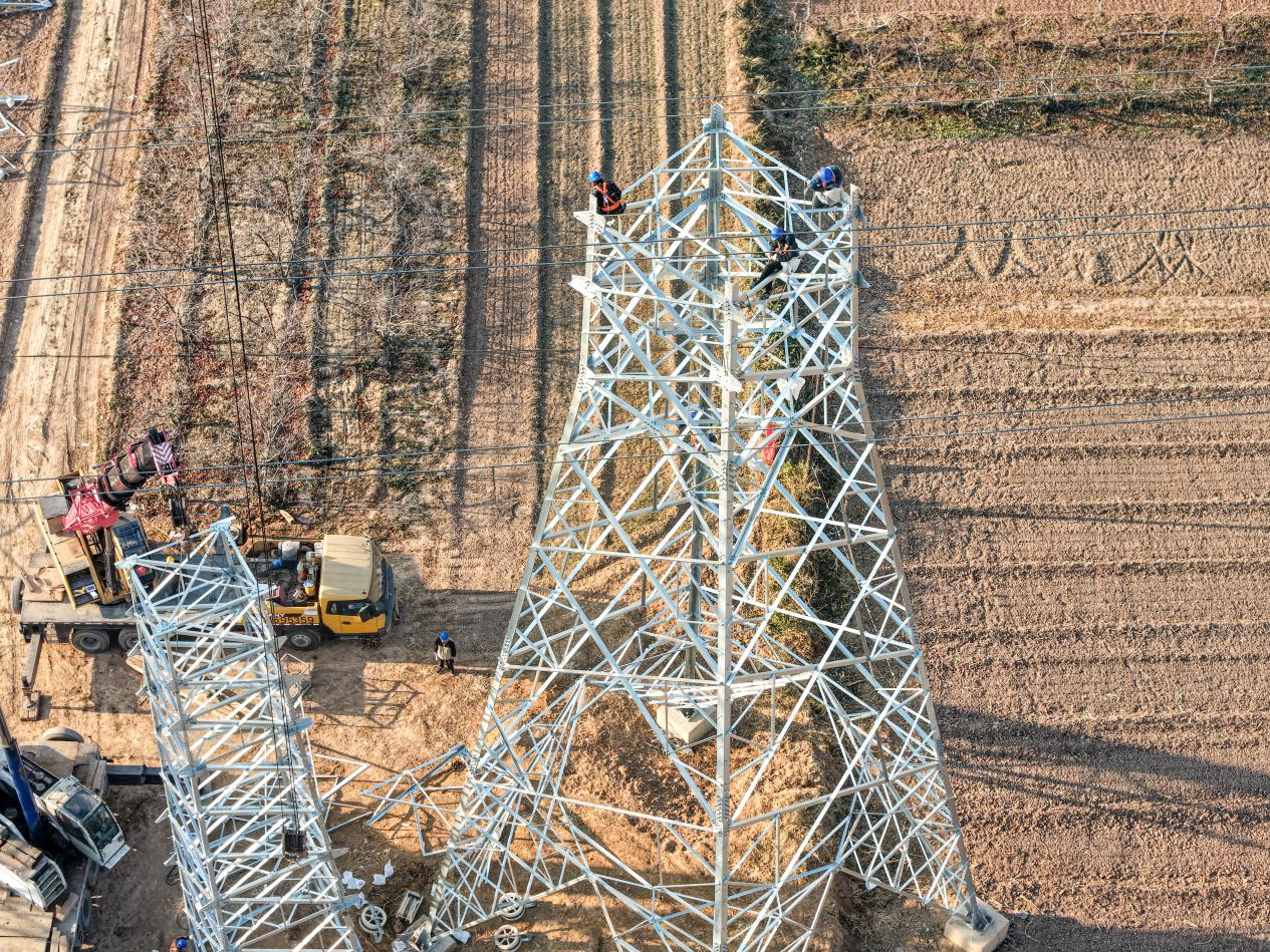 与时间赛跑、为温暖护航运城电网建设收官战正酣(图1)