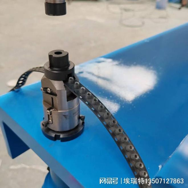 武汉埃瑞特机械：专注标识牌铆接领域的创新力量(图2)