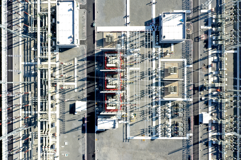 国网山东电力“十五五”时期首座新建500千伏变电站建成送电(图2)